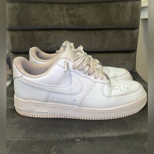 Nike Air Force 1 Men's White Sneakers Size 8.5